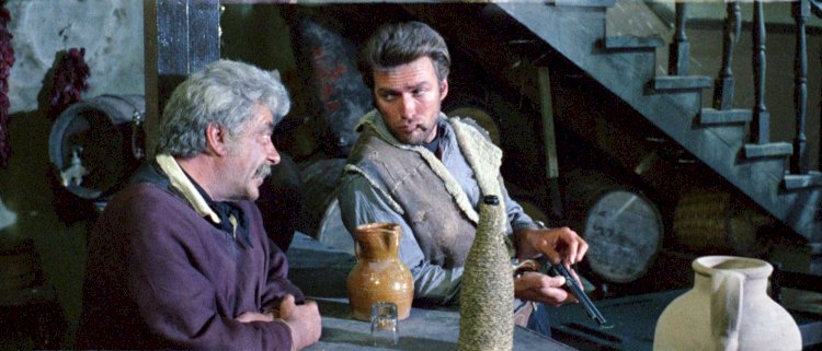 Segio Leone’un “A Fistful of Dollars” (1964) Filmi Üzerine