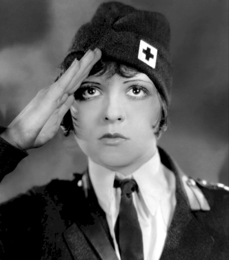 W. Wellman & H. d'Arrast’ın “Wings” (1927) Filmi Üzerine